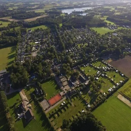 Nyaraló In Veluwe With Sauna *